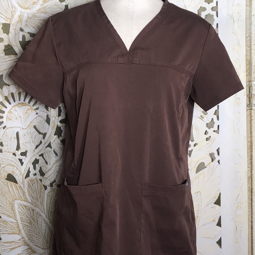 Ada Brown Short Sleeve Women's Scrub top